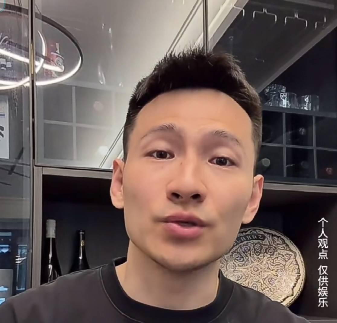 雷火电竞-杨笑天：卡佩罗曾下放特谢拉，还说对小贝、大罗也这么干过